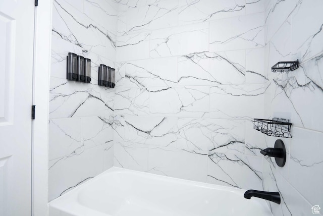 3189 S 4000 W, Roosevelt, UT 84066 - bathroom featuring bathing tub / shower combination