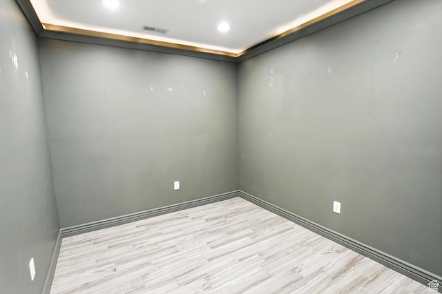 1470 N Cobblewood Ct, Kaysville, UT 84037 - unfurnished room featuring wood finished floors and recessed lighting