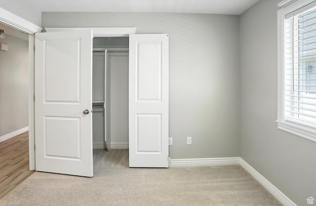 1470 N Cobblewood Ct, Kaysville, UT 84037 - unfurnished bedroom with baseboards and a closet