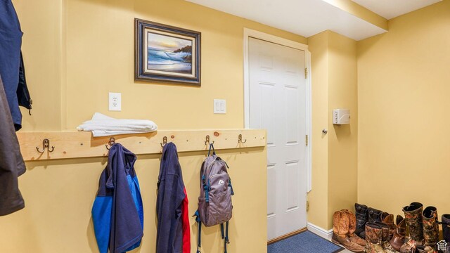 1138 Briggs Dr, Bountiful, UT 84010 - view of mudroom