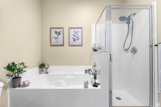 14858 S Ox Cart Ln, Draper, UT 84020 - full bath with a shower stall and a garden tub