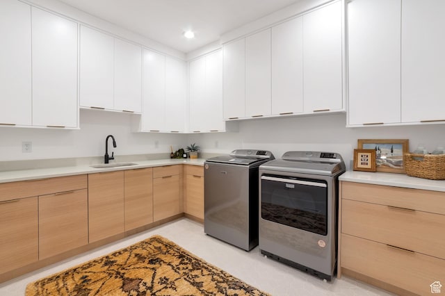 165 S Farmhouse Cir, Kaysville, UT 84037 - laundry room featuring separate washer and dryer, cabinet space, and recessed lighting