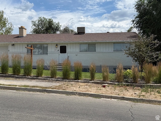 548 E 200 N, Payson, UT 84651 - single story home featuring brick siding, a chimney, and a shingled roof