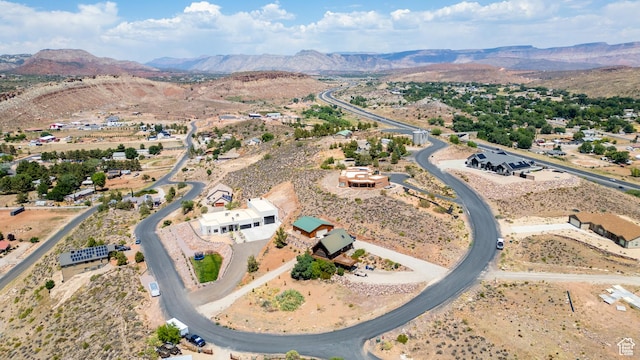 214 W Shinarump Cir, Leeds, UT 84746 - aerial view of property and surrounding area featuring a mountain backdrop