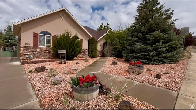 4140 W 975 S, Cedar City, UT 84720 - view of side of property featuring stone siding and stucco siding