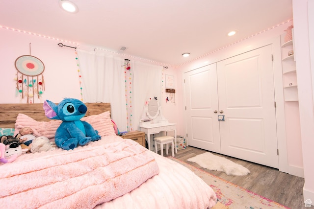 2080 W 2175 S, Syracuse, UT 84075 - bedroom featuring wood finished floors, a closet, and recessed lighting