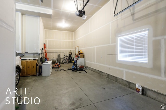 2185 N 250 W, Harrisville, UT 84414 - garage with a garage door opener