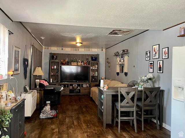 221 E 200 N, Moab, UT 84532 - living room with dark wood-style flooring