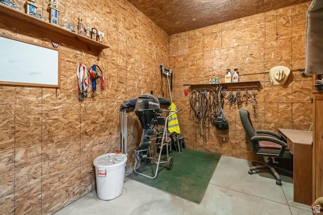 2214 S 1600 E, Preston, ID 83263 - miscellaneous room with an office area