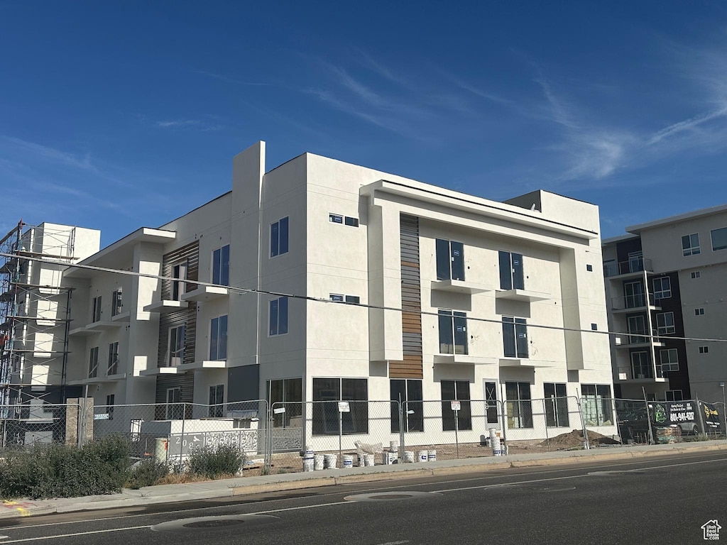 2085 N Main St N Unit 102, Sunset, UT 84015 - view of apartment building / complex