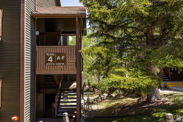 6955 N 2200 W Unit 4E, Park City, UT 84098 - exterior view of stairway