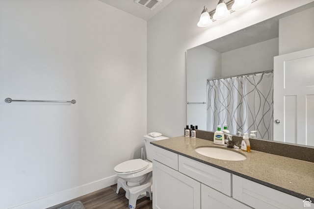 3637 W 1480 N Unit 302, Lehi, UT 84043 - bathroom featuring wood finished floors, vanity, and curtained shower