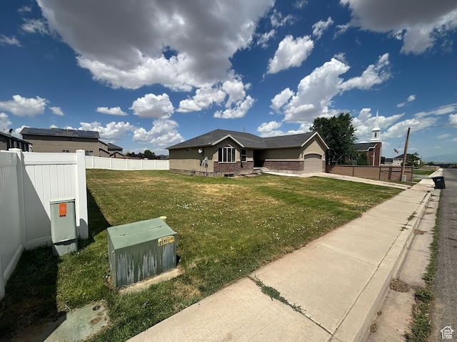 576 S 400 E, Santaquin, UT 84655 - view of front of home featuring a garage, driveway, and brick siding