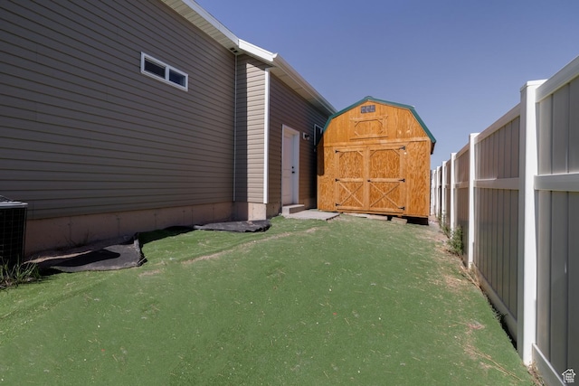 933 S 250 W, Vernal, UT 84078 - view of yard with a storage shed