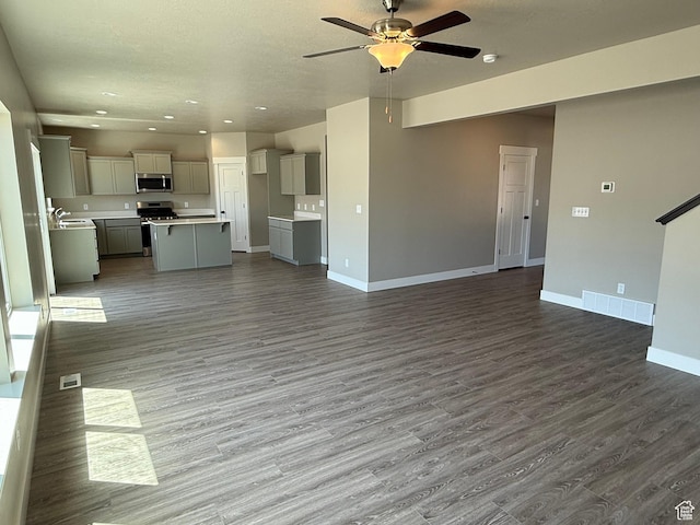 482 N 460 E Lot 6, Salem, UT 84653 - unfurnished living room with a ceiling fan, wood finished floors, and recessed lighting