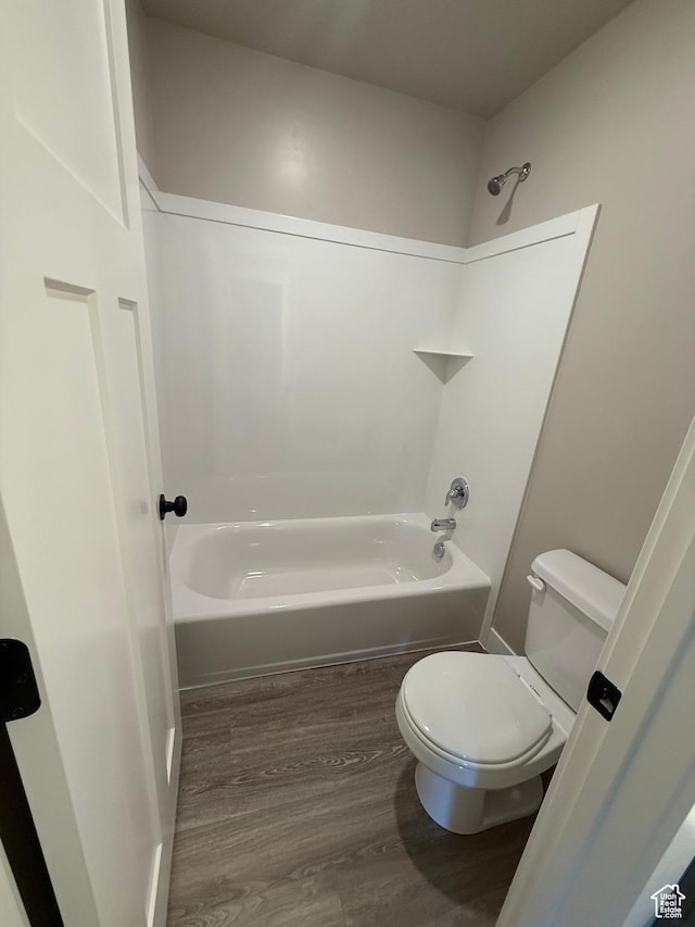 482 N 460 E Lot 6, Salem, UT 84653 - bathroom with wood finished floors and shower / washtub combination