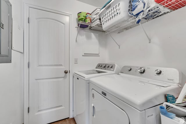 3569 E Rock Creek Rd Unit G1, Eagle Mountain, UT 84005 - laundry area featuring washer and dryer and light tile patterned floors