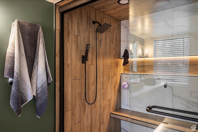 866 Brookside Ln, Centerville, UT 84014 - full bathroom with a shower stall