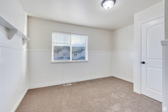 1158 W 150 S, Springville, UT 84663 - carpeted empty room with a wainscoted wall