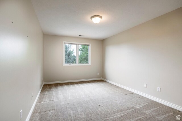 999 S Fairway Cir, Fruit Heights, UT 84037 - carpeted empty room with baseboards