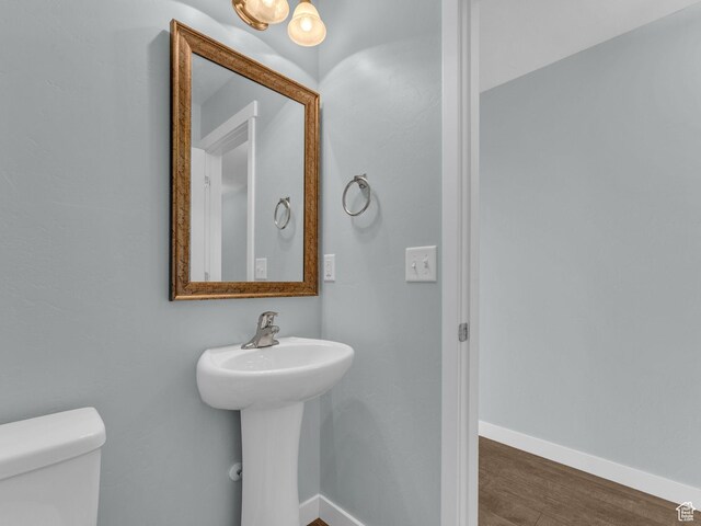 81 E E Side Hill Ln S, Draper, UT 84020 - bathroom with toilet and wood finished floors