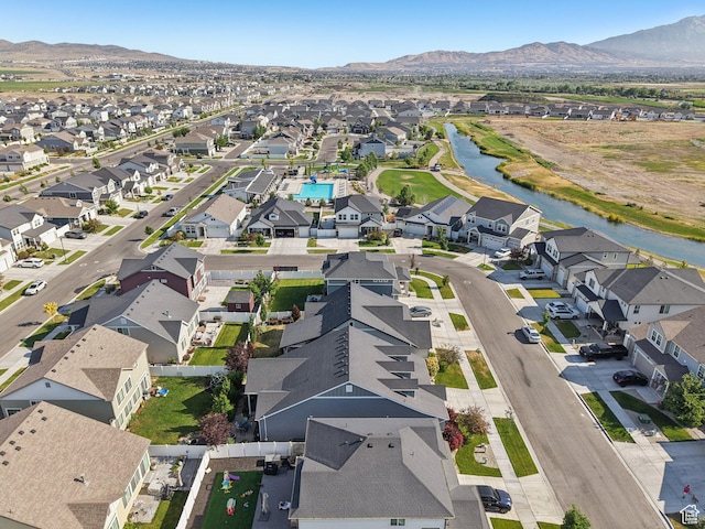287 S Hayes Well Ln, Saratoga Springs, UT 84045 - aerial view of property's location featuring nearby suburban area and a water and mountain view