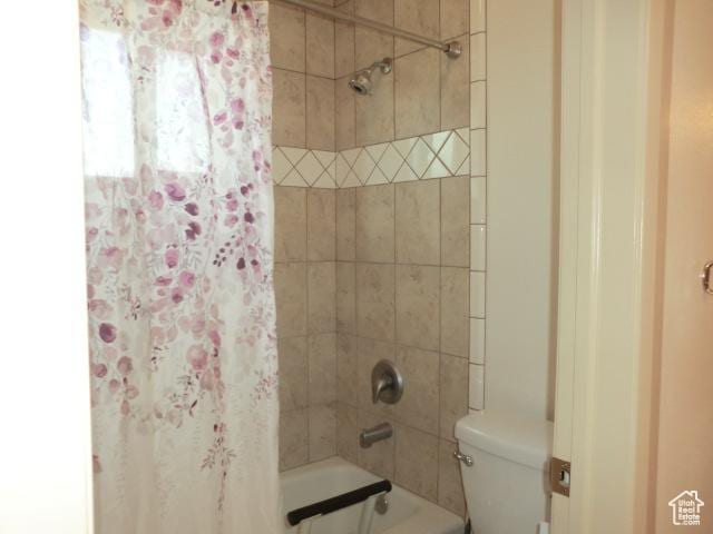 320 S 1125 W, Parowan, UT 84761 - bathroom with toilet and shower / tub combo