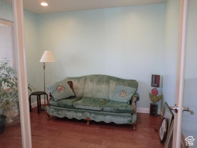 320 S 1125 W, Parowan, UT 84761 - living area with wood finished floors and recessed lighting