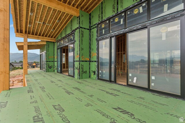 197 N Abajo Peak Way Unit 398, Heber City, UT 84032 - unfurnished sunroom featuring a mountain view and vaulted ceiling
