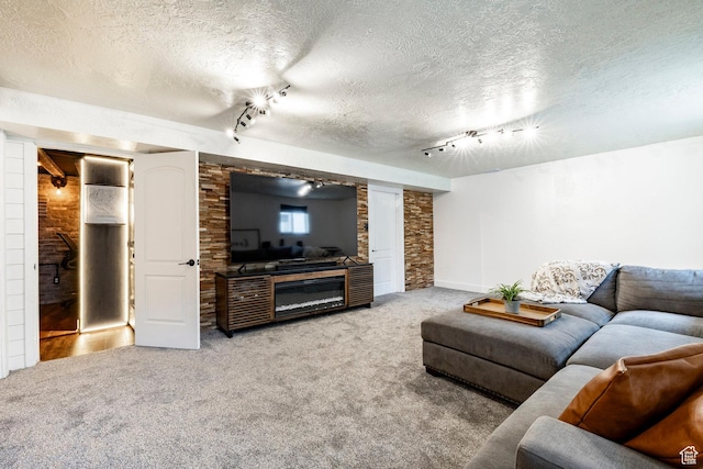 534 E 1400th St S, Bountiful, UT 84010 - living area with track lighting, carpet floors, and a textured ceiling