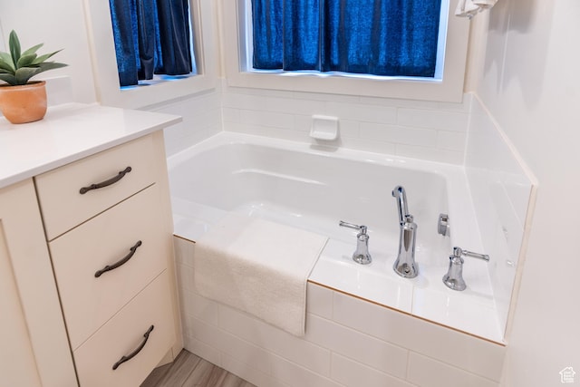 373 W Rendezvous Way N, Garden City, UT 84028 - full bath with a bath and vanity
