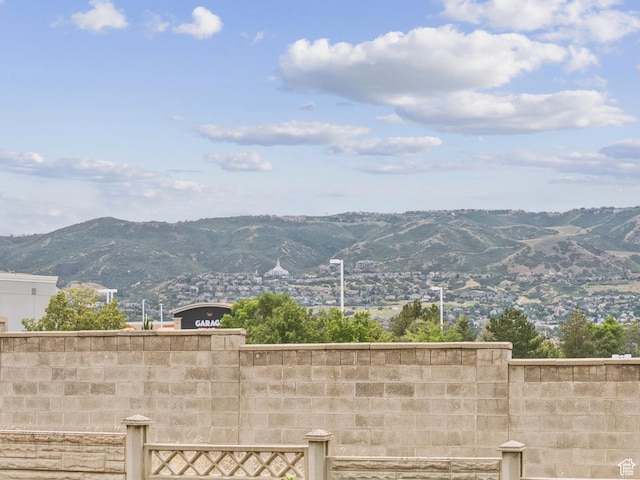 1074 E Spring Ridge Dr, Sandy, UT 84094 - view of mountain background
