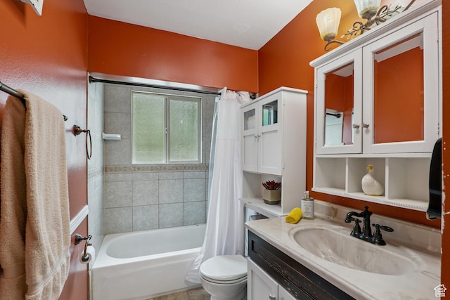 601 E Hilo St S, Sandy, UT 84070 - full bathroom featuring vanity and shower / bath combination with curtain