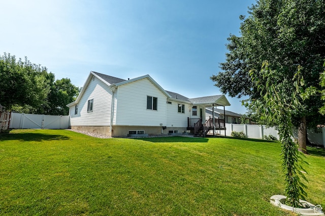 984 S 925 W, Woods Cross, UT 84087 - rear view of house featuring a fenced backyard and a gate