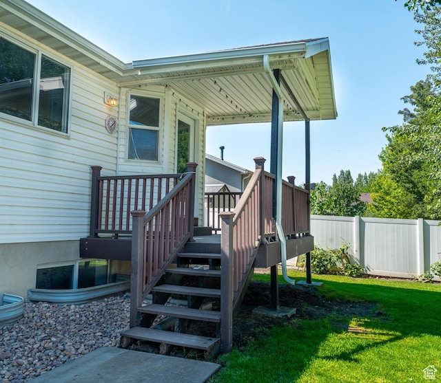 984 S 925 W, Woods Cross, UT 84087 - view of exterior entry with a wooden deck