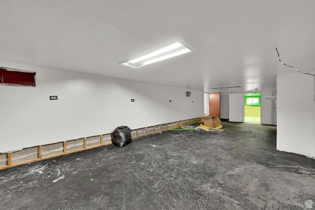 5577 W 4000 S, Hooper, UT 84315 - view of garage