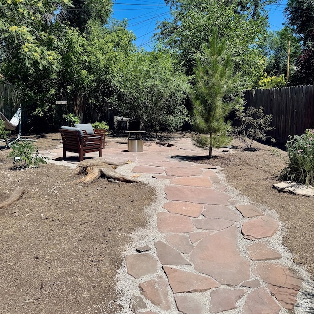 467 E 7th Ave N, Salt Lake City, UT 84103 - view of yard with a patio