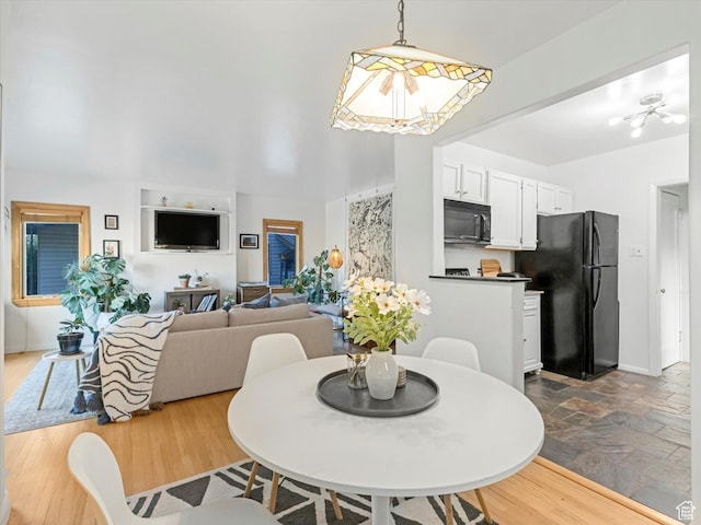 467 E 7th Ave N, Salt Lake City, UT 84103 - view of dining space