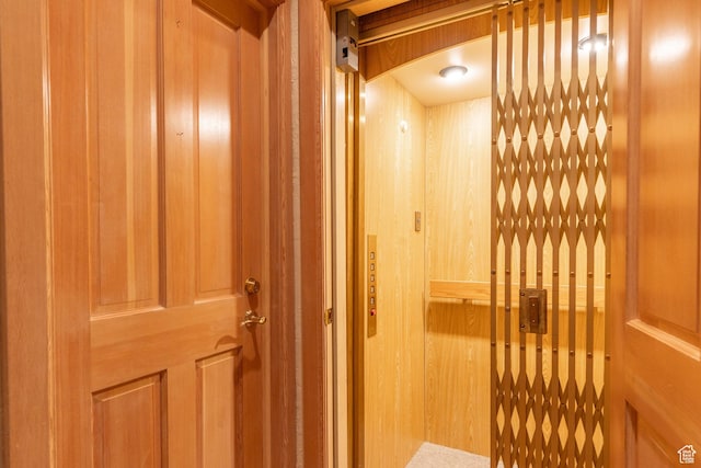 8200 Royal St Unit 43, Park City, UT 84060 - elevator featuring arched walkways