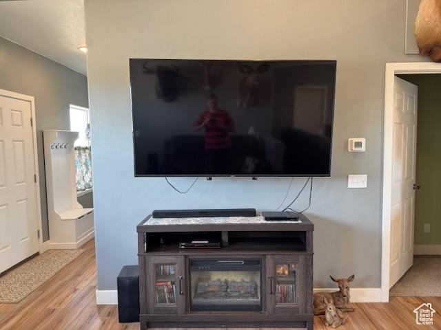 4058 E 5000 S, Vernal, UT 84078 - detailed view of wood finished floors and baseboards