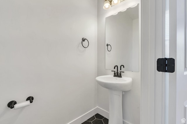 514 S 900 W Unit 167, American Fork, UT 84003 - bathroom with tile patterned flooring and baseboards