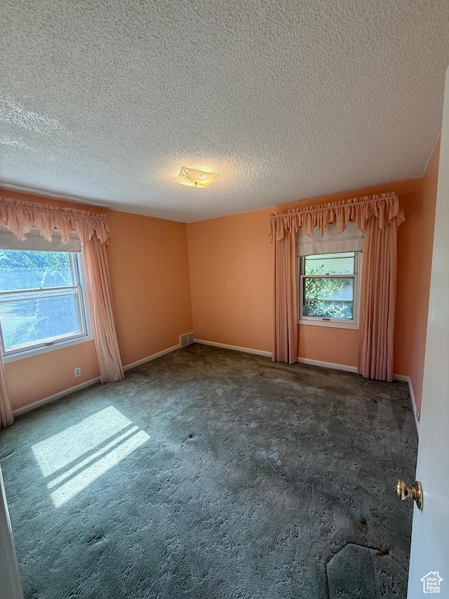 5166 S 2150 W, Roy, UT 84067 - unfurnished room featuring carpet floors and a textured ceiling