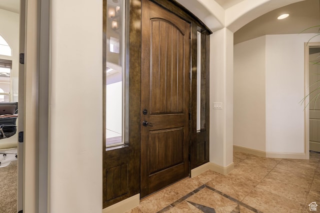 4352 W 2440 S, Hurricane, UT 84737 - foyer entrance featuring arched walkways and recessed lighting