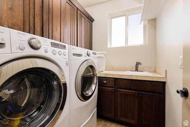 4352 W 2440 S, Hurricane, UT 84737 - laundry room featuring cabinet space and washer and dryer