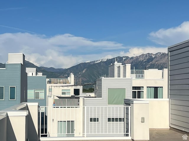 3589 S Xenon Dr W, West Valley City, UT 84119 - city view featuring mountains