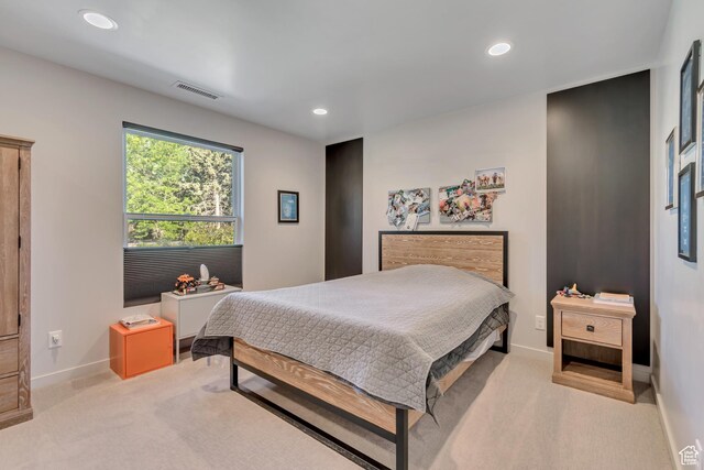 22 S Sunwood Ln, Sandy, UT 84092 - bedroom featuring light carpet and recessed lighting