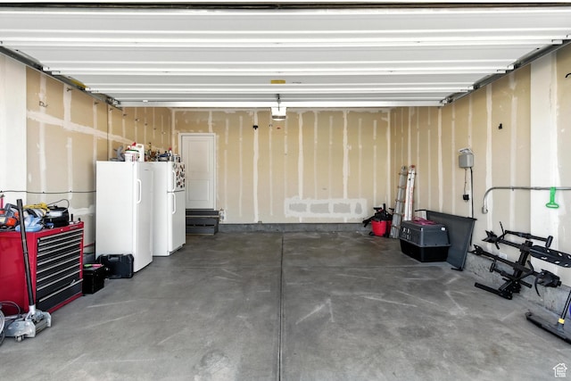 1017 S Red Cliff Dr, Santaquin, UT 84655 - garage with freestanding refrigerator