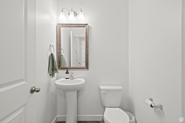 1017 S Red Cliff Dr, Santaquin, UT 84655 - half bath with toilet and baseboards
