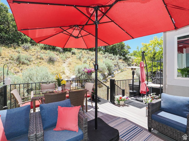 1152 E Gavin Cir, Draper, UT 84020 - deck with outdoor dining area