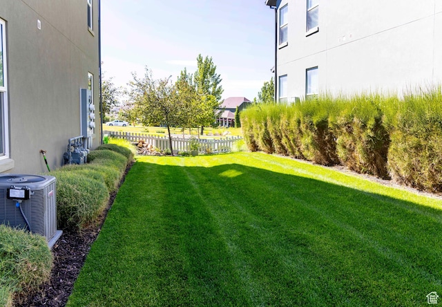6122 W Lake Ave S, South Jordan, UT 84009 - view of yard